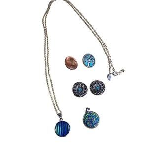 Snap in Pendent Necklace with 6 Teal Blue Tone Snaps "Gingersnaps"
